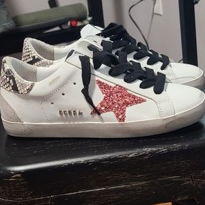 Golden Goose Sneakers